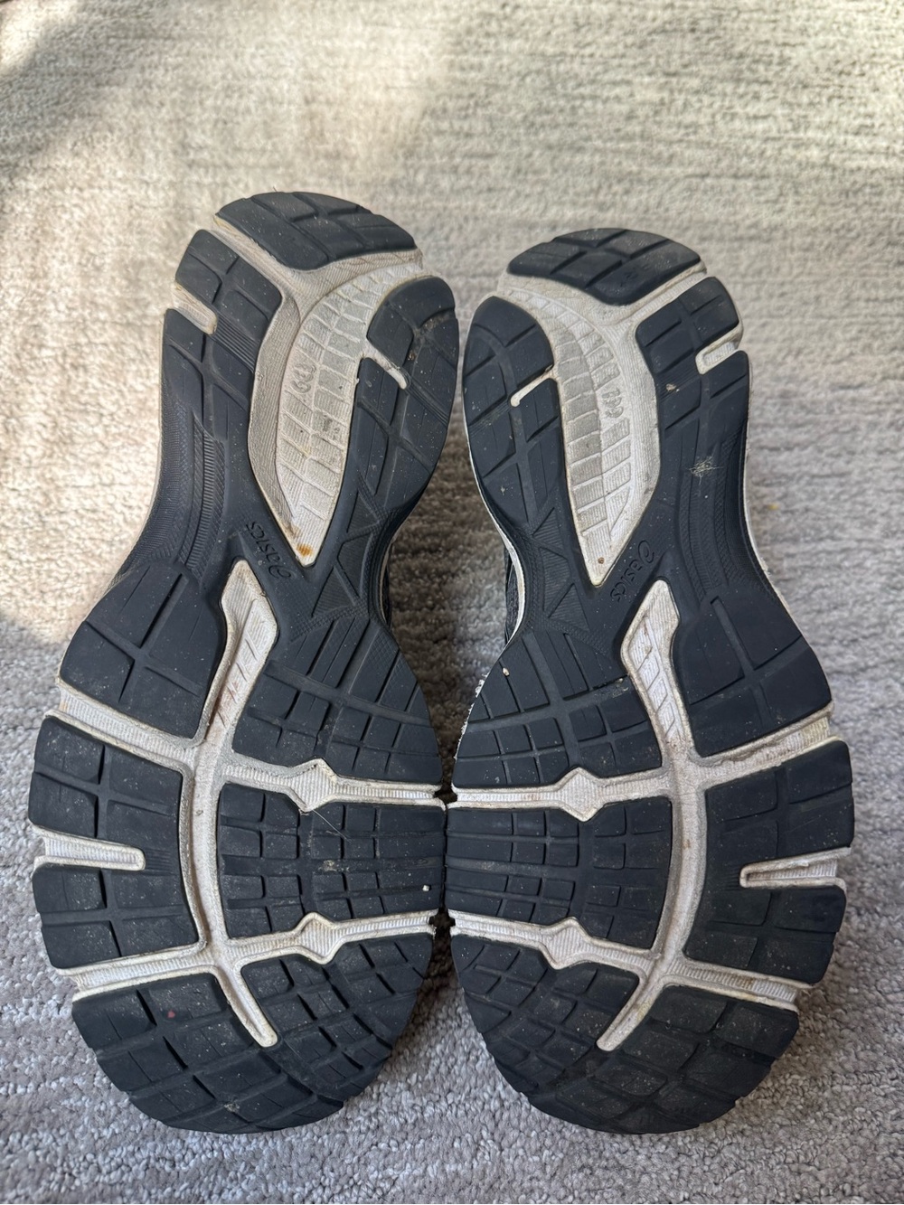 Asics Dark Gray Mesh Running Shoes with White Sole - Picture 5 of 7